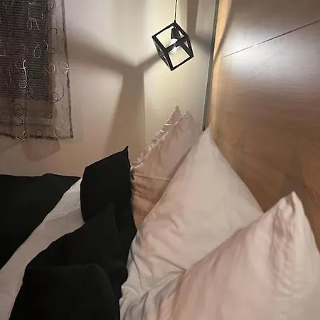 Sparrow Apartmens 2 - Vrabcia Ulica 9, 科希策 外观 照片