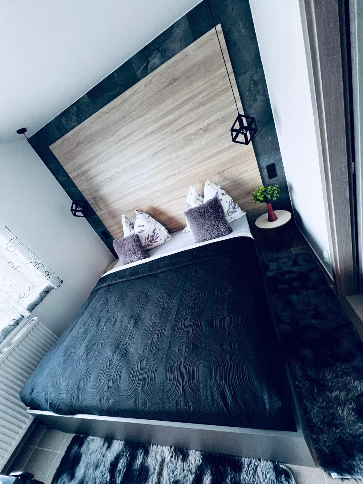 Sparrow Apartmens 2 - Vrabcia Ulica 9,
